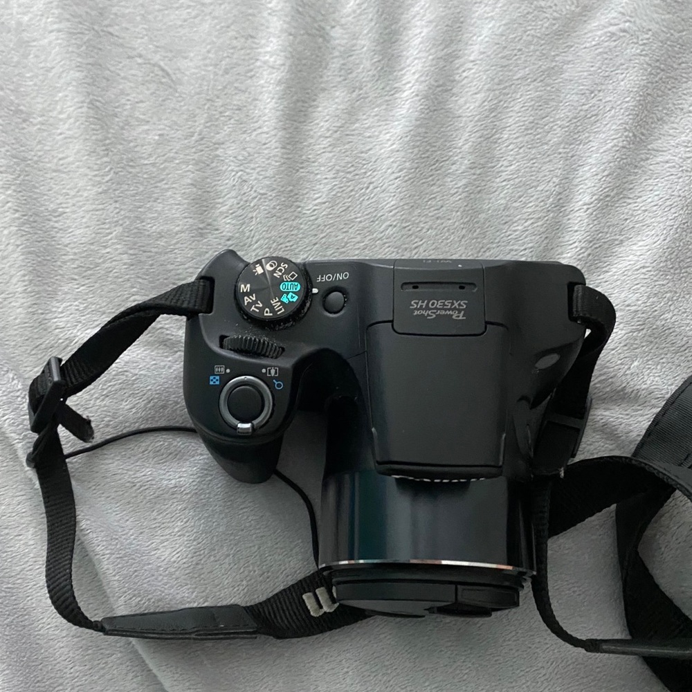 Canon power shot sx530 HS